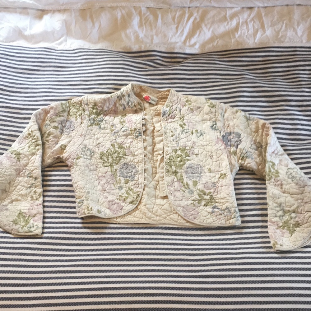 Unusual quilted vintage cropped jacket